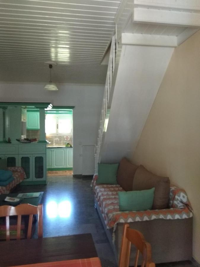 Lora's House *